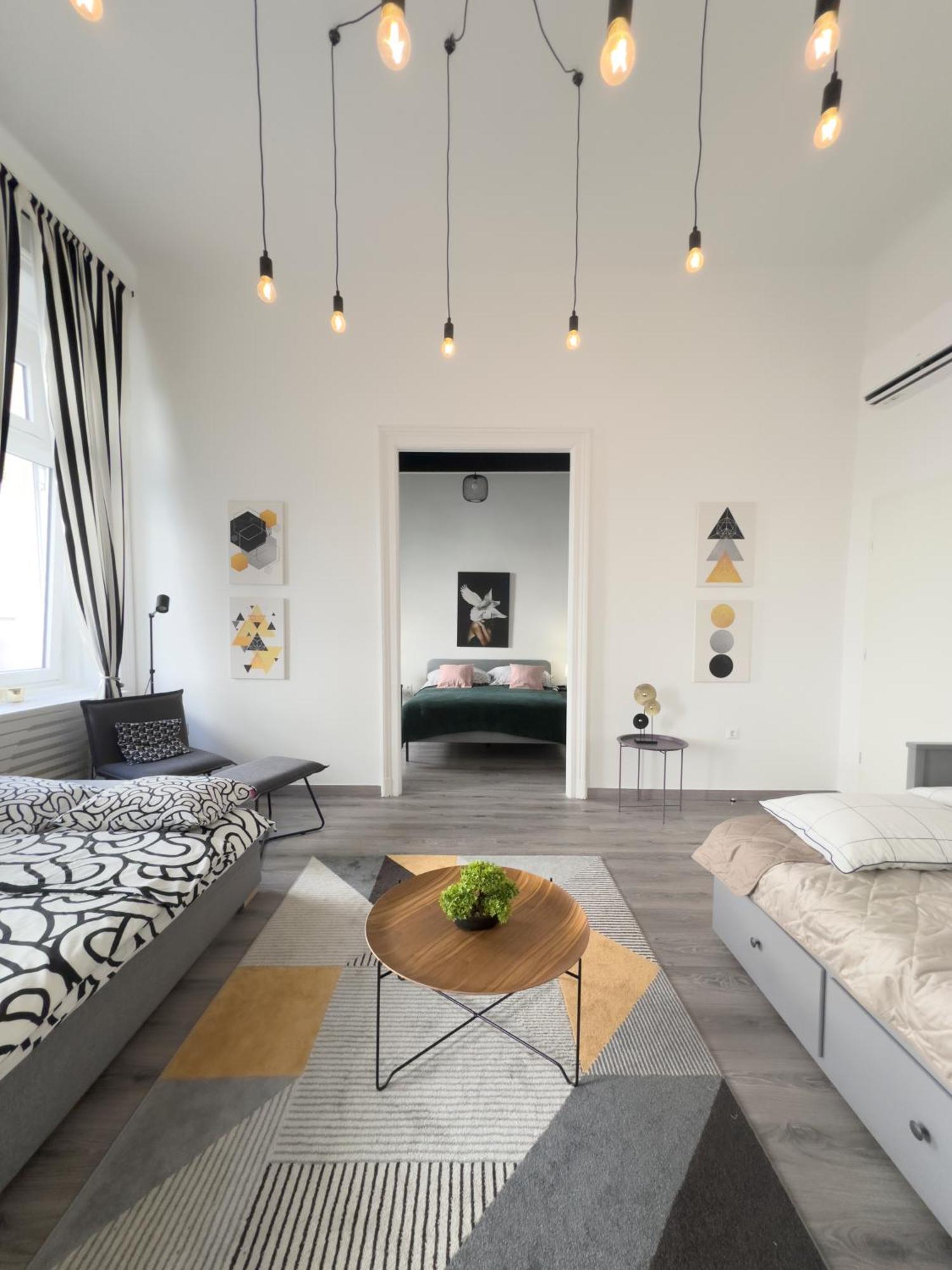 R&R Central Apartment Budapeszt Zewnętrze zdjęcie